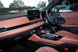 2026 Mitsubishi Outlander Exceed Tourer