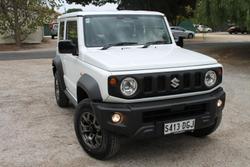 2025 Suzuki Jimny