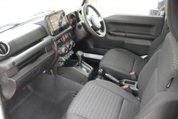 2025 Suzuki Jimny
