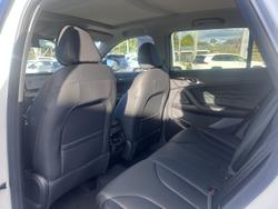 2025 MG HS Super Hybrid Essence