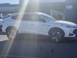 2025 MG HS Super Hybrid Essence