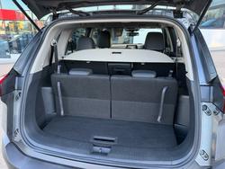 2023 Nissan X-TRAIL ST-L