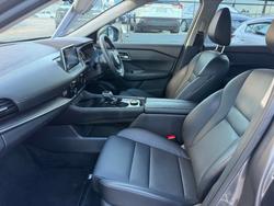 2023 Nissan X-TRAIL ST-L