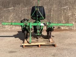 Sfoggia Single Row Transplanter