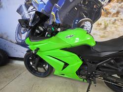 2012 Kawasaki NINJA 250R (EX250) GREEN