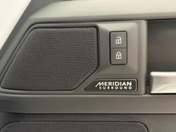 2025 Land Rover Defender 110 P400 X-Dynamic HSE