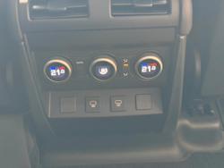 2025 Land Rover Defender 110 P400 X-Dynamic HSE