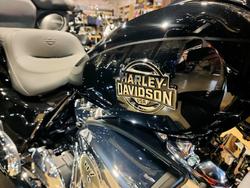 2026 HARLEY-DAVIDSON STREET GLIDE 3 (FLHLT) TRIKE VIVID BLACK