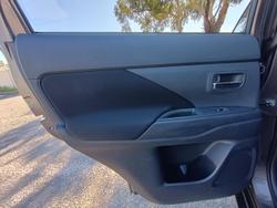 2015 Mitsubishi Outlander LS