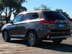 2015 Mitsubishi Outlander LS