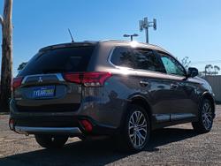 2015 Mitsubishi Outlander LS