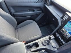 2025 Volkswagen Amarok TDI405 Core NF MY25 4X4 Dual Range Clear White
