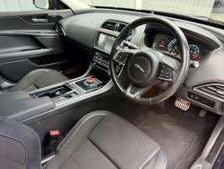 2018 Jaguar XE 25t R-Sport X760 MY18 Loire Blue