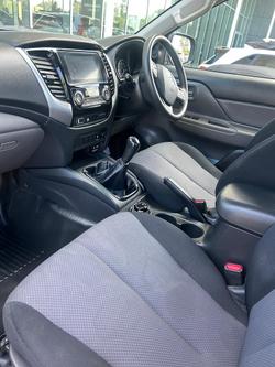 2017 Mitsubishi Triton GLX+