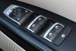 2022 Kia Carnival S