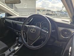 2016 Toyota Corolla Ascent Sport