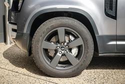 2023 Land Rover Defender 110 P400 S