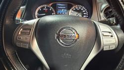 2016 Nissan Navara ST