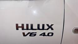 2010 Toyota Hilux SR5