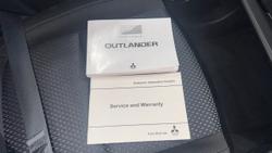 2017 Mitsubishi Outlander LS Safety Pack