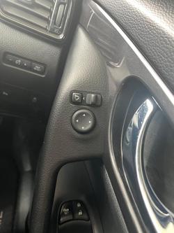 2022 Nissan X-TRAIL ST