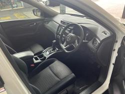 2022 Nissan X-TRAIL ST