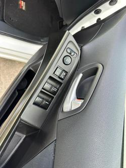 2012 Honda Civic VTi-S 9th Gen White Orchid