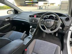 2012 Honda Civic VTi-S 9th Gen White Orchid