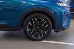 2024 Peugeot 3008 GT Hybrid