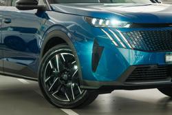 2024 Peugeot 3008 GT Hybrid