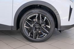 2024 Peugeot 3008 GT Hybrid