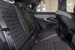 2024 Peugeot 3008 GT Premium Hybrid