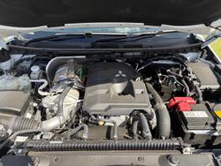 2025 Mitsubishi Triton GLS
