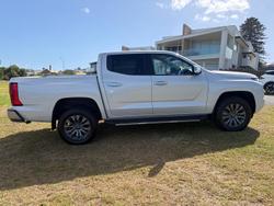 2025 Mitsubishi Triton GLS