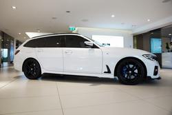 2022 BMW 3 Series 330i M Sport