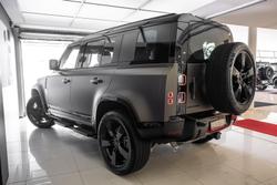 2026 Land Rover Defender 110 D350 X-Dynamic SE