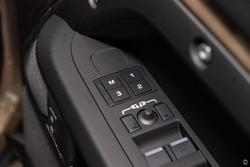 2026 Land Rover Defender 110 D350 X-Dynamic SE