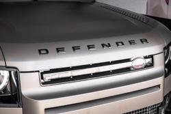 2026 Land Rover Defender 110 D350 X-Dynamic SE