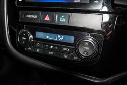 2018 Mitsubishi Outlander ES