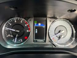 2021 Toyota Hilux SR5