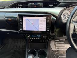 2021 Toyota Hilux SR5