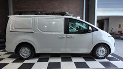 2021 Hyundai STARIA LOAD US4.V1 MY22 Creamy White