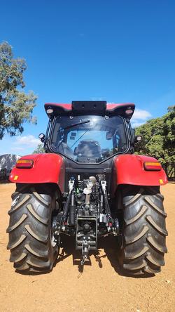 2026 CASE IH Maxxum 125 Red