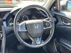 2016 Honda Civic VTi-LX