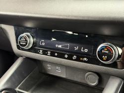 2023 Mitsubishi Outlander ES