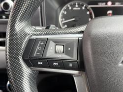 2023 Mitsubishi Outlander ES