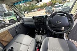 2013 Toyota Landcruiser GX