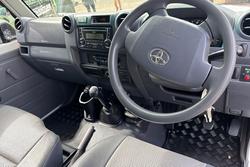 2013 Toyota Landcruiser GX