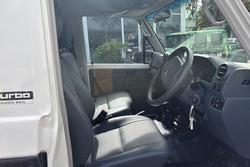 2013 Toyota Landcruiser GX
