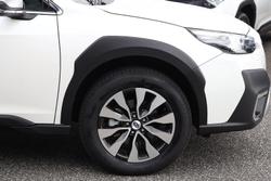 2025 Subaru Outback AWD Touring